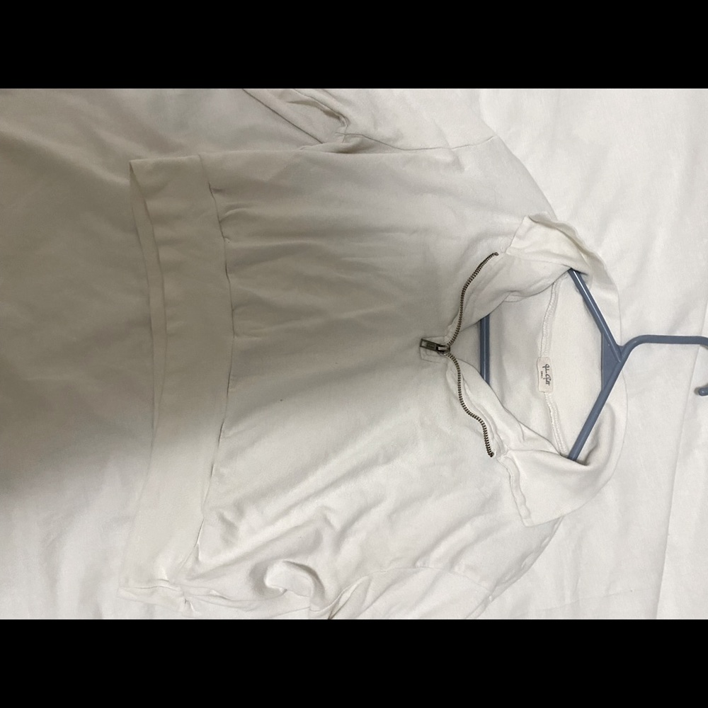 White brandy Melville crop sweater